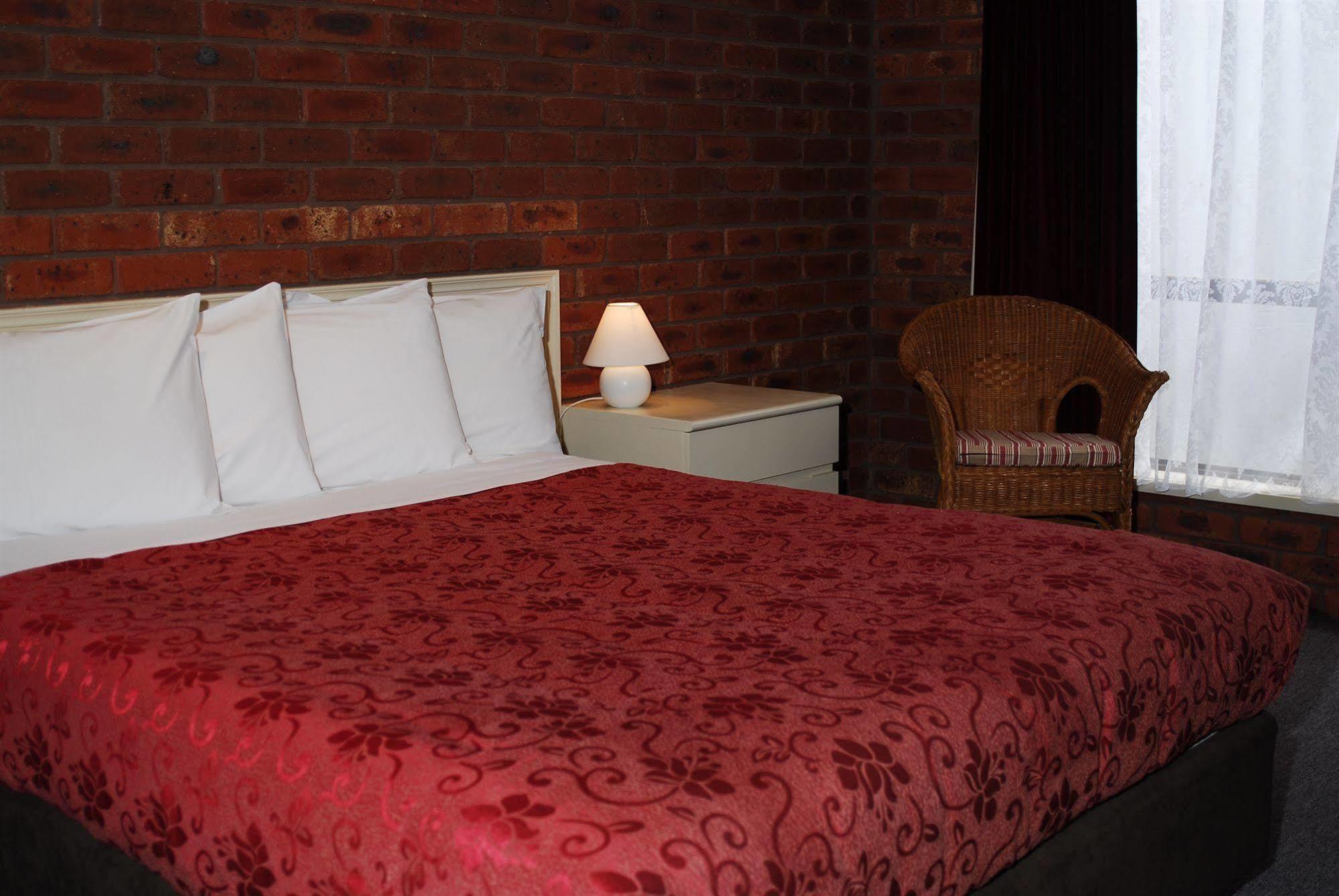 Melton Motor Inn And Apartments מראה חיצוני תמונה