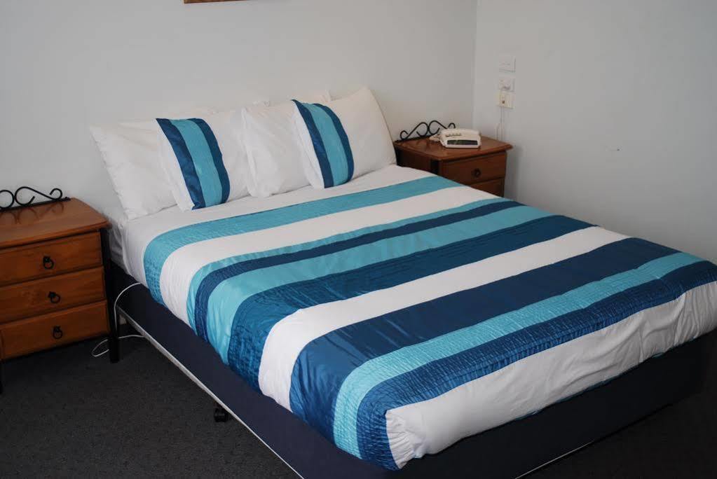 Melton Motor Inn And Apartments מראה חיצוני תמונה